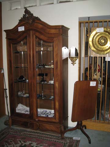 Sale item