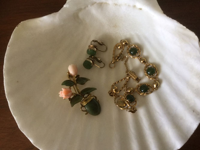 Sale item
